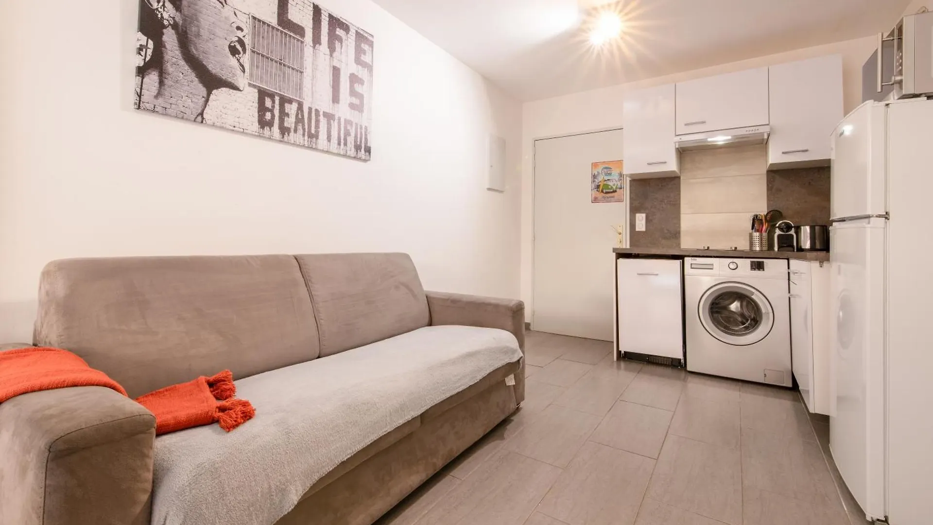 T2 Neuf Centre Ville et Plage Parking Gratuit Sainte-Maxime Appartement