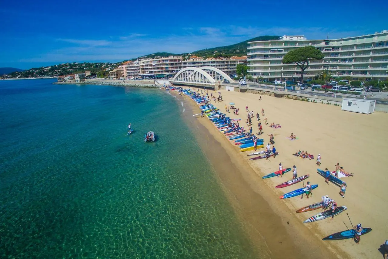 T2 Neuf Centre Ville et Plage Parking Gratuit Sainte-Maxime